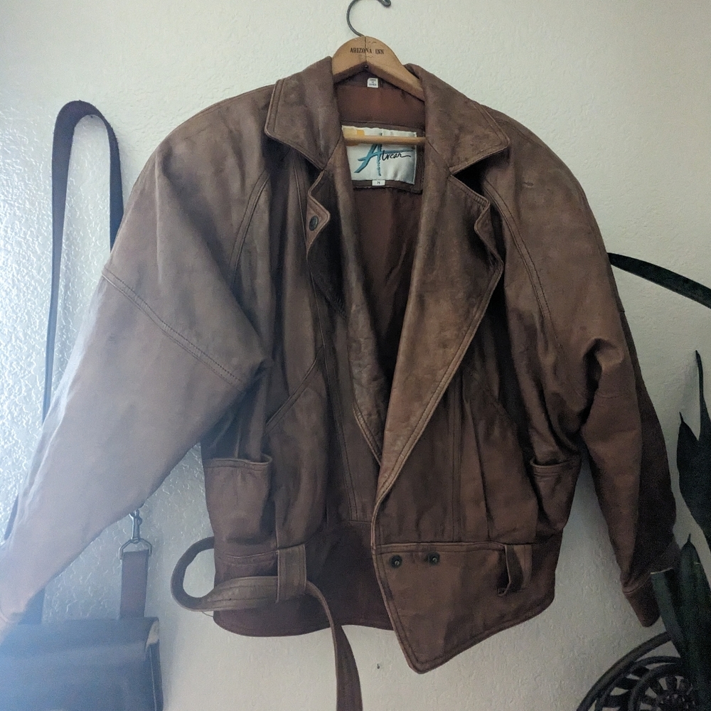 Vintage Leather Bomber Jacket